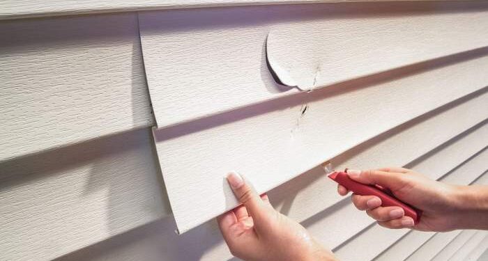 A Full Guide to Replacing Vinyl Siding | Family Handyman